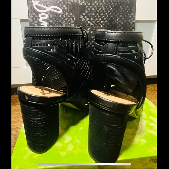 Sam Edelman Black Sandals - Picture 4 of 7